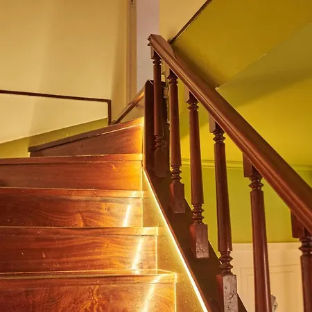 Ljmonade ホステル