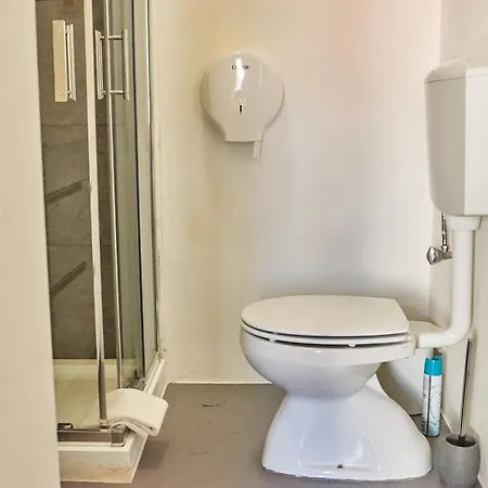 Hostel Ljmonade Κασκαΐς