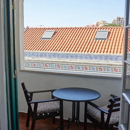 Ljmonade Hostel