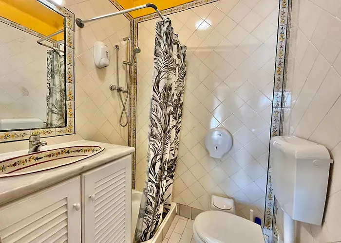 Ljmonade Auberge de jeunesse *