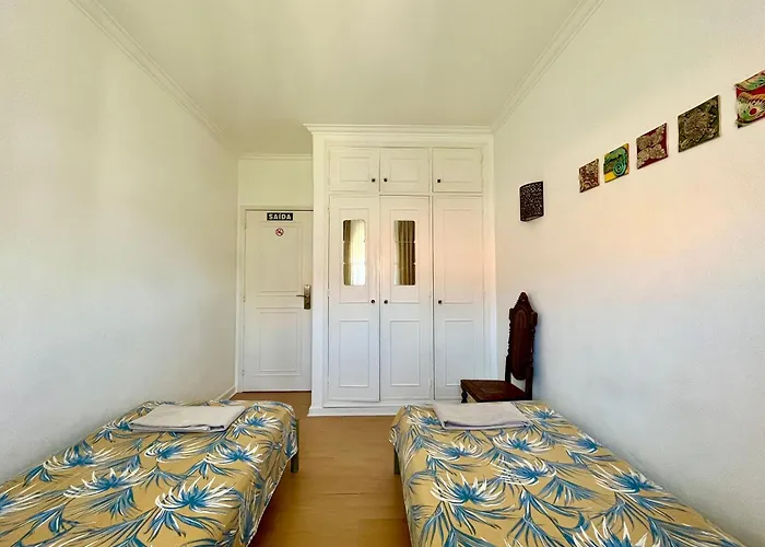 Auberge de jeunesse Ljmonade